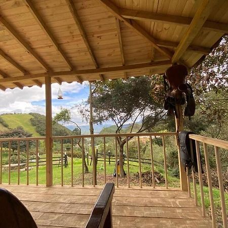 Un Refugio En Las Montanas De Tabio Villa Bagian luar foto