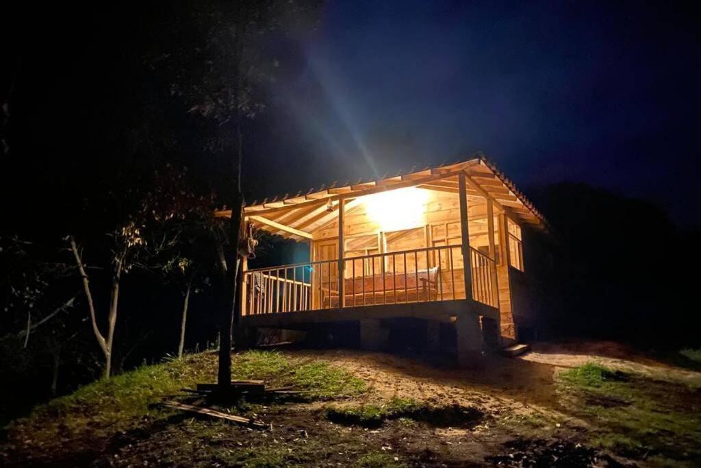 Un Refugio En Las Montanas De Tabio Villa Bagian luar foto