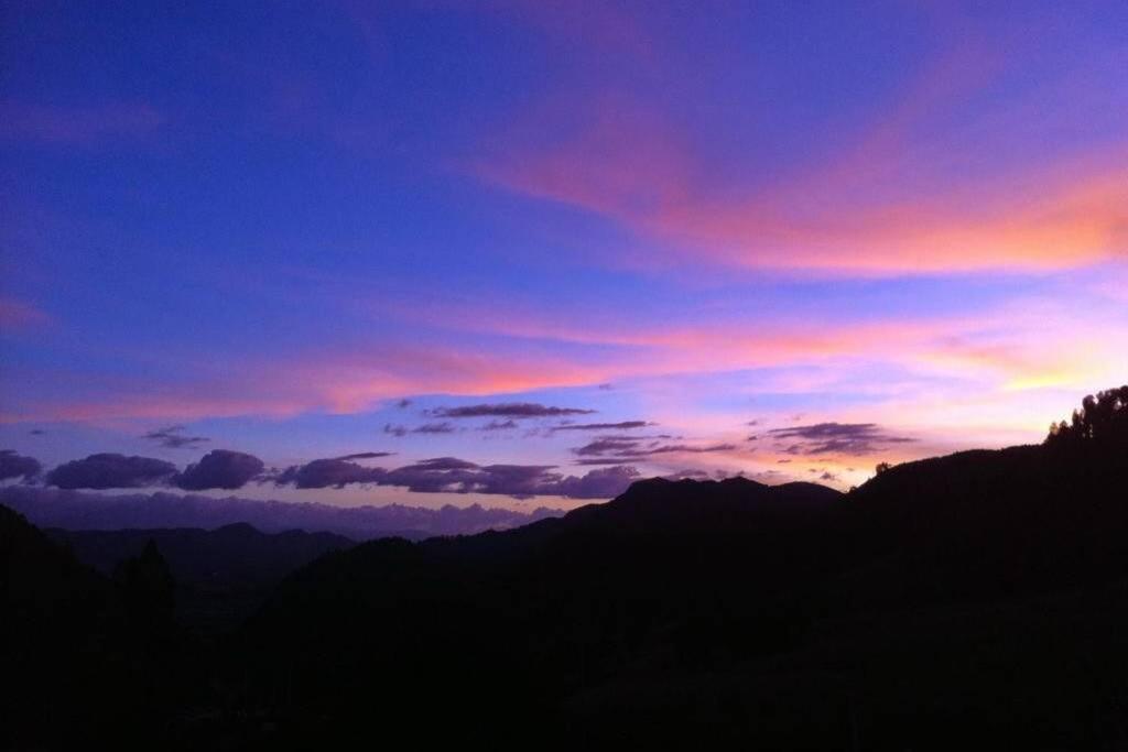 Un Refugio En Las Montanas De Tabio Villa Bagian luar foto