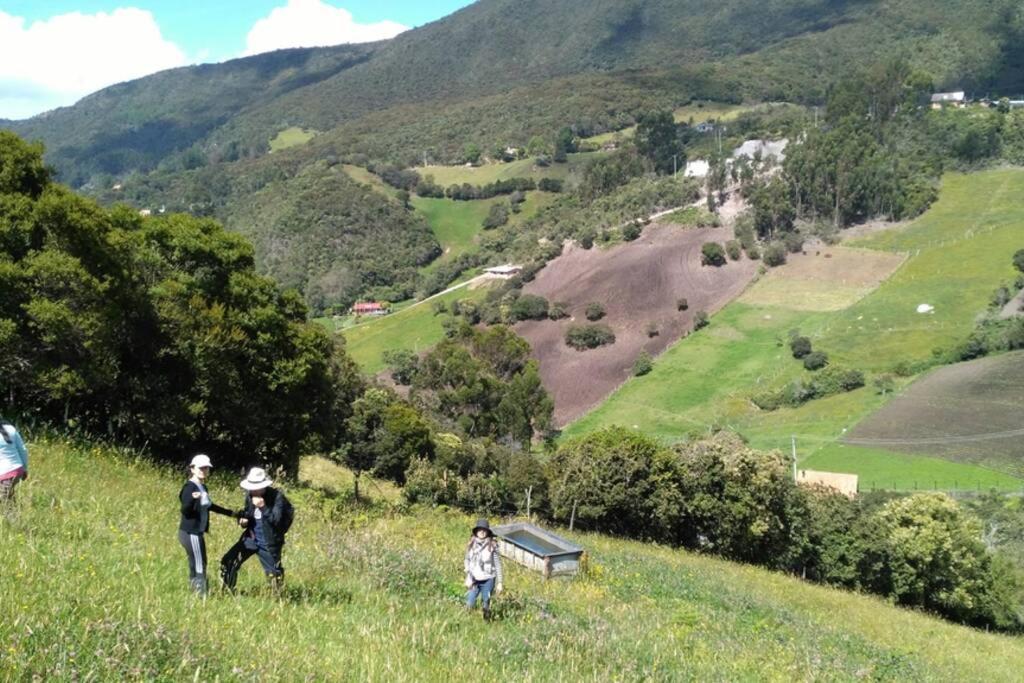 Un Refugio En Las Montanas De Tabio Villa Bagian luar foto